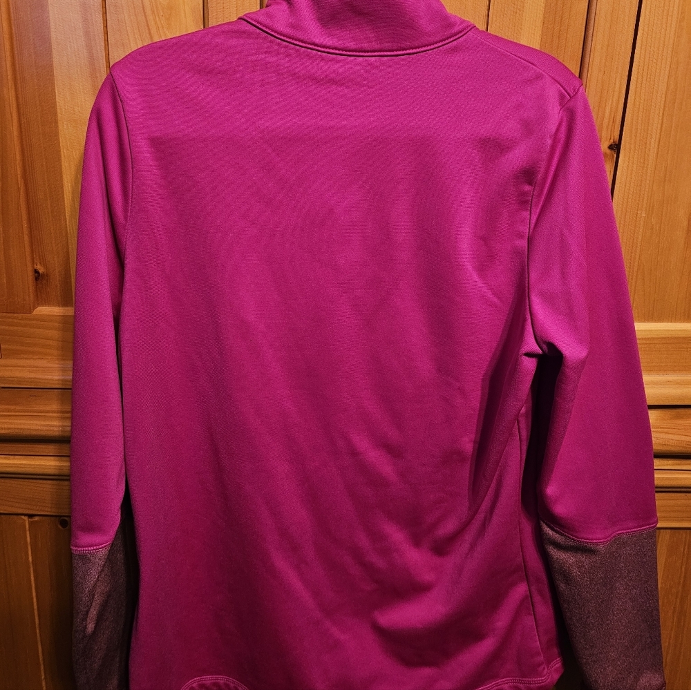 The North Face long sleeve 1/4 zip